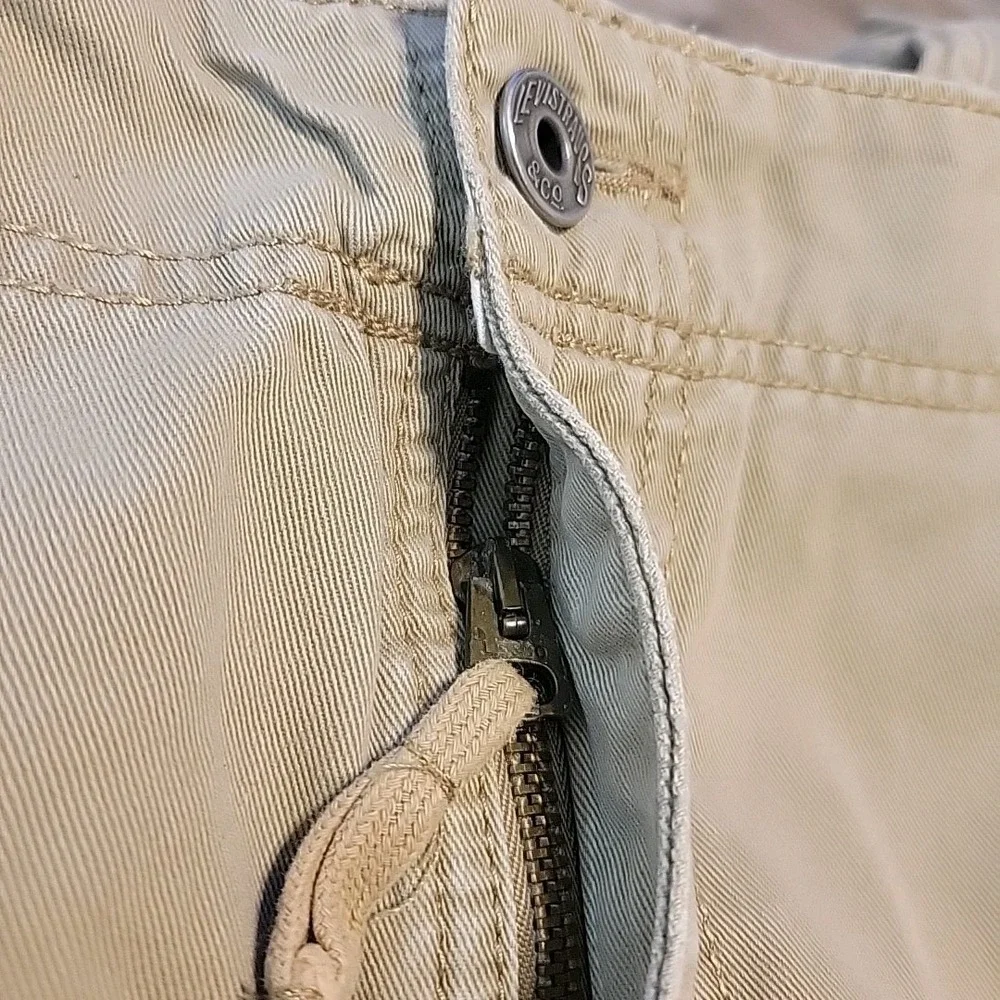 Levi's Cargo Shorts‎ Mens 42 Khaki Relaxed Baggy Flat Front 12